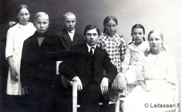 Laitasaaren kansakoulu IV luokka 1921-22